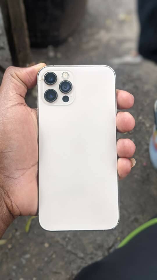 iPhone 12 Pro