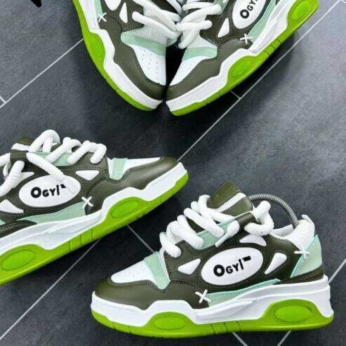 OGYI adidas