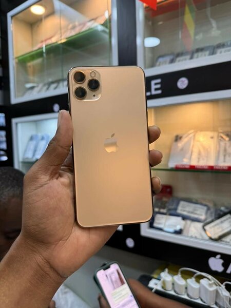 iPhone 11 Pro max