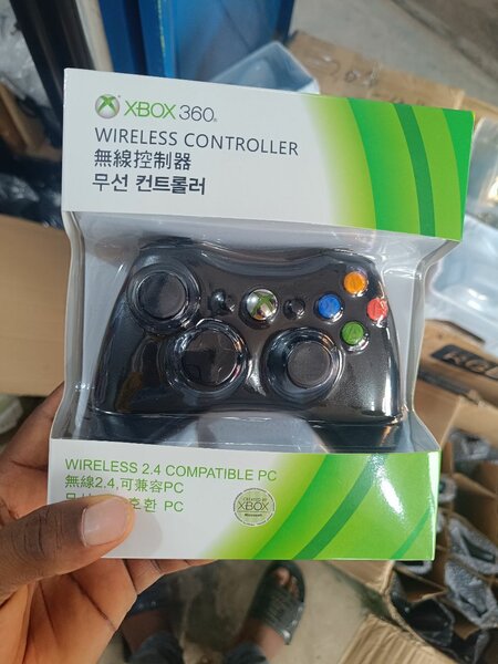 XBOX 360 WIRELESS controller