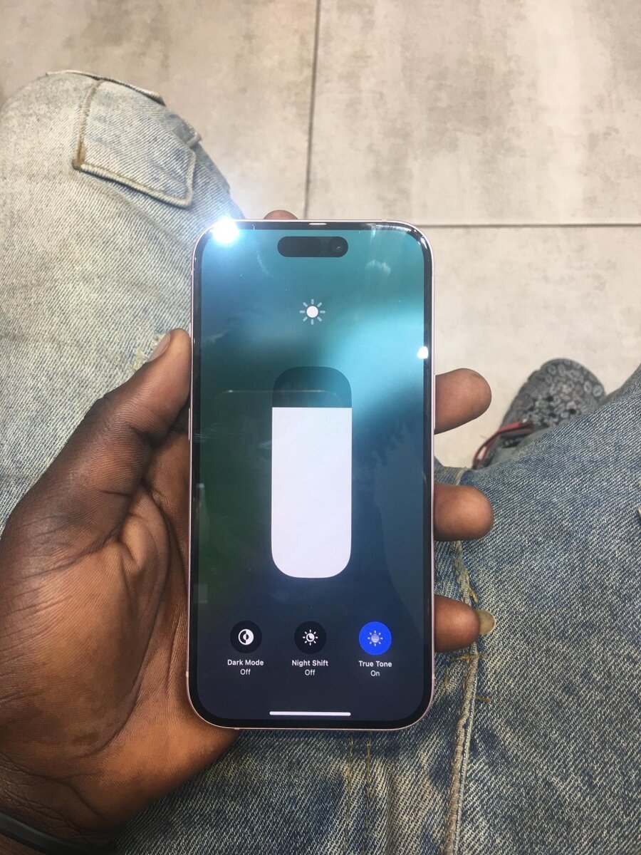 iPhone 15