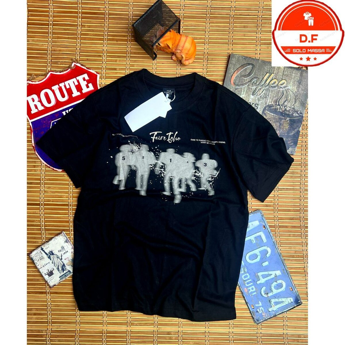 Tee shirt