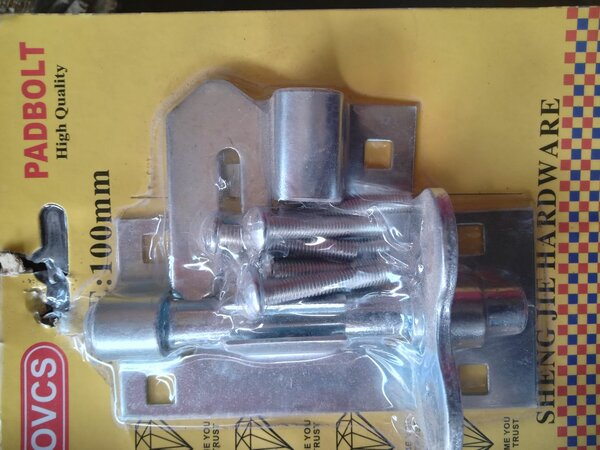 Pad bolt