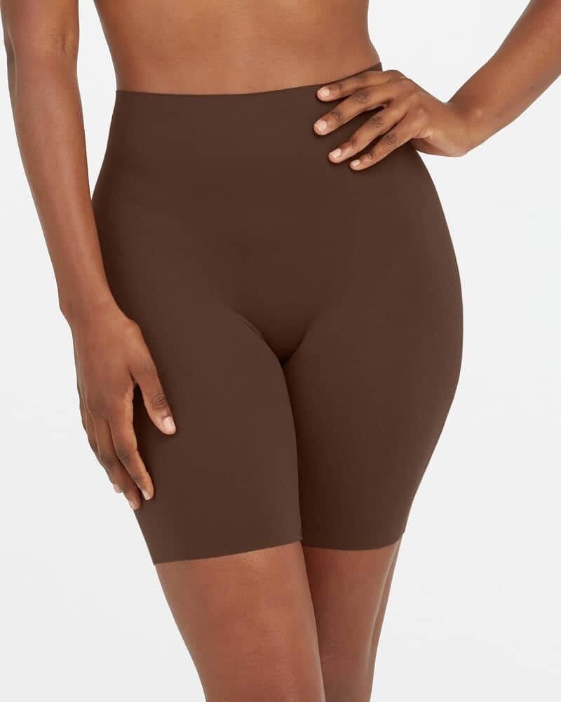Shorts gainants taille haute