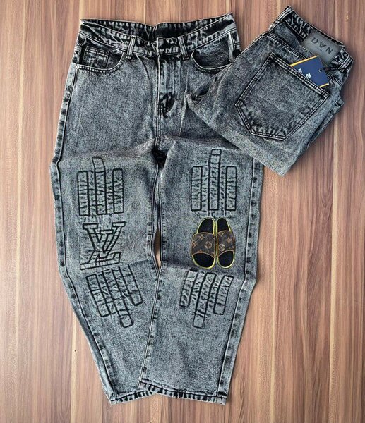 Baggy jeans for men