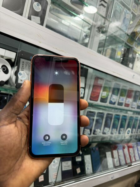 iPhone xr