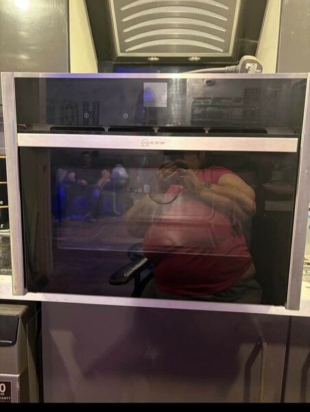 Microwave oven