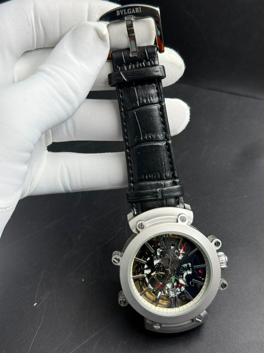 MONTRE LUXE HOMME