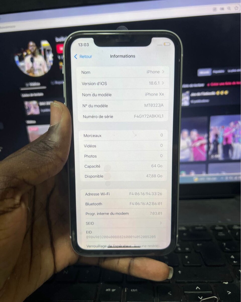 iPhone XR 64 Go Blanc