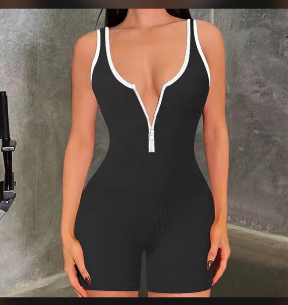 Combishort moulant gainante