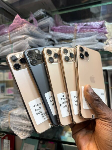 iPhone 11 Pro -  quasi neuf