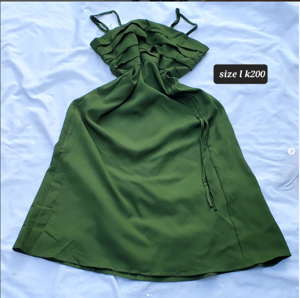 green dress