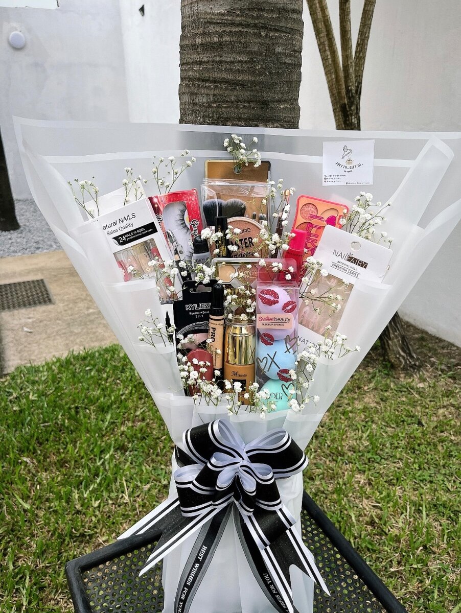 Bouquet de maquillage