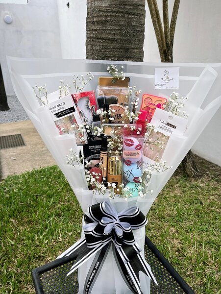 Bouquet de maquillage