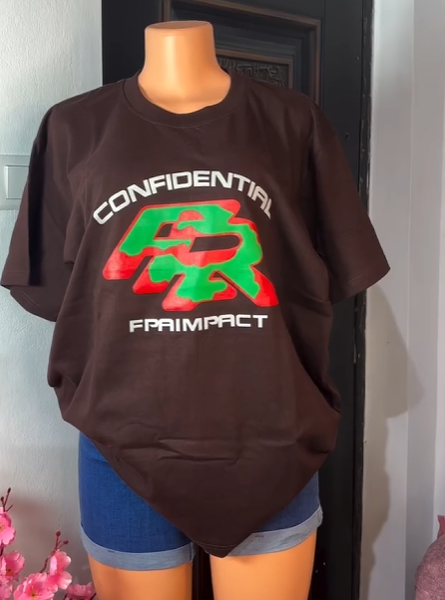 T-shirt brown