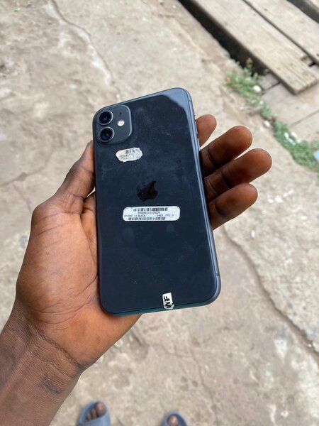 iPhone 11