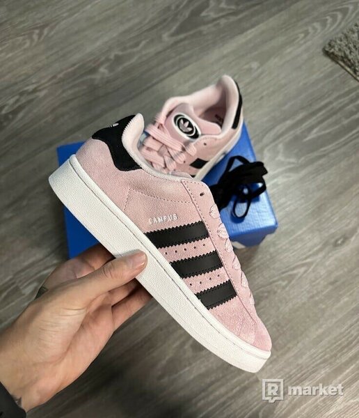 Adidas Campus