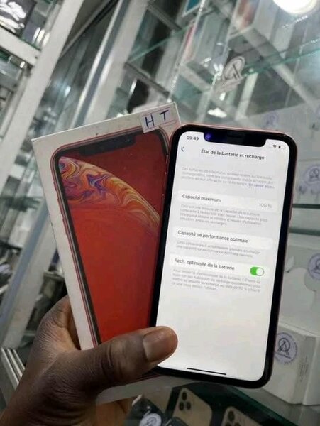 iPhone XR