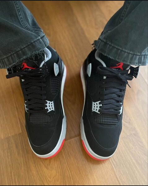 Jordan 4