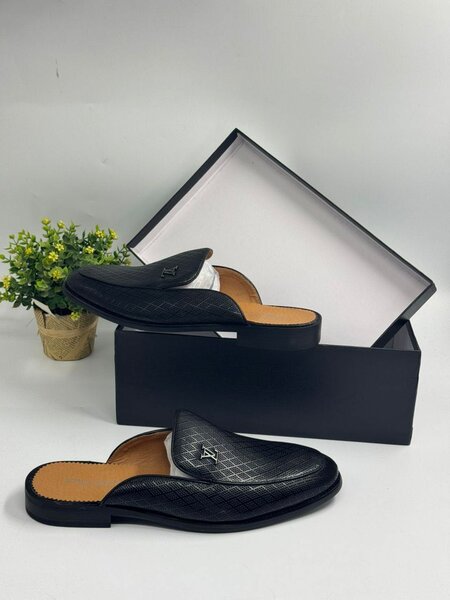Half shoe for men