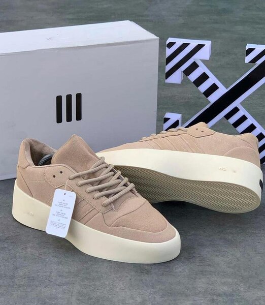 Adidas sneaker