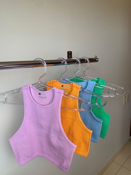 LADIES TOPS