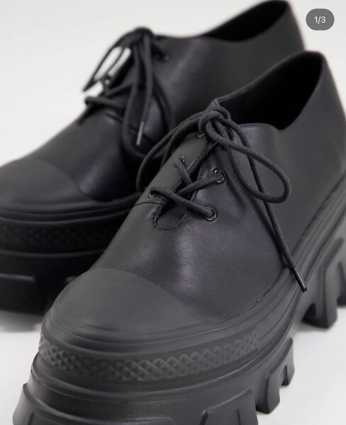 Chunky shoe