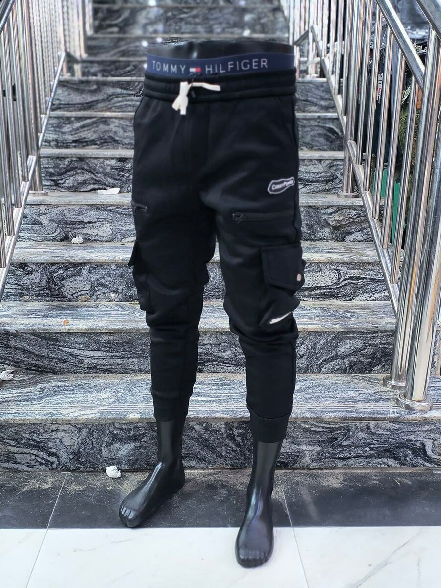 Sweat pants