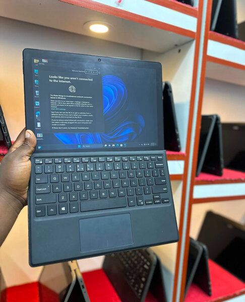 DELL LATITUDE