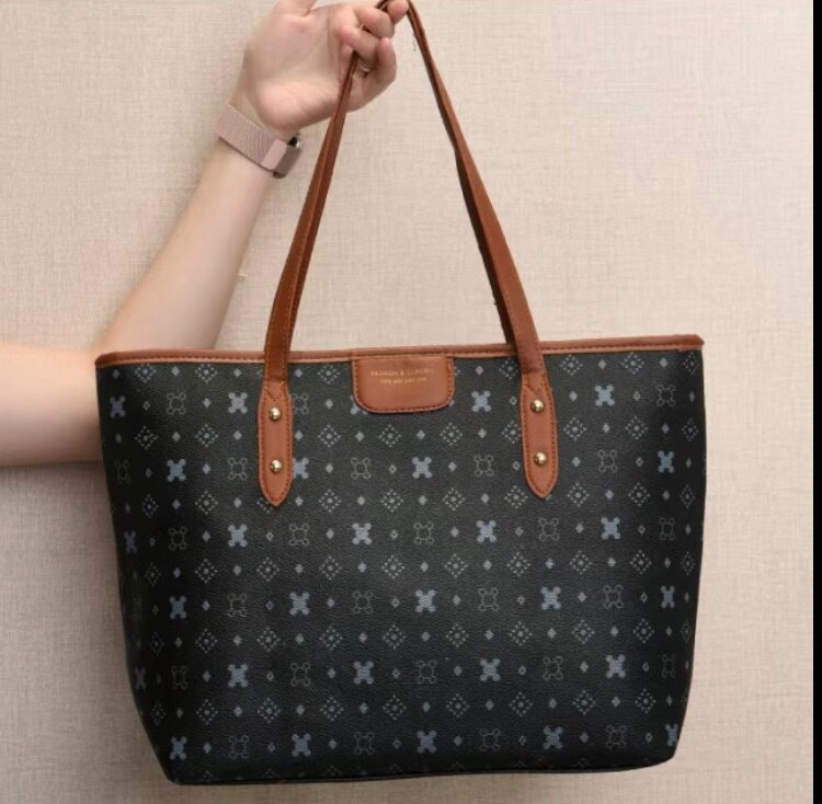 Handheld bag