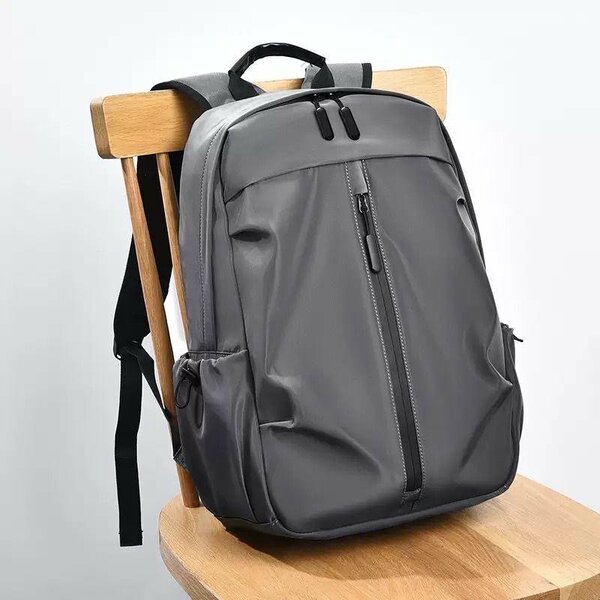 Sac à dos moderne étanche