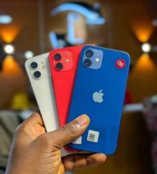 iPhone 12