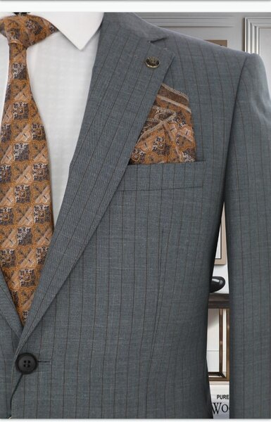 Suit