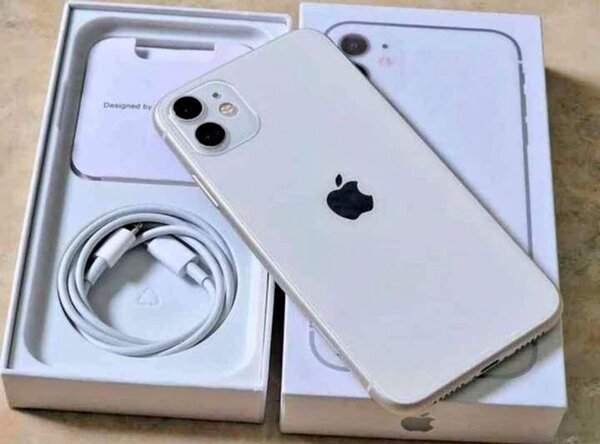 iPhone 11 simple