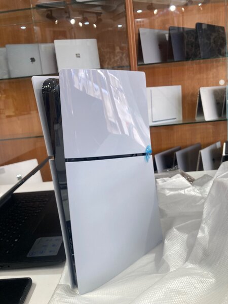 PS5 slim