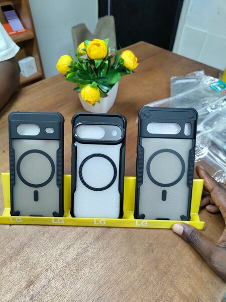 FOURO GOOGLE PIXEL