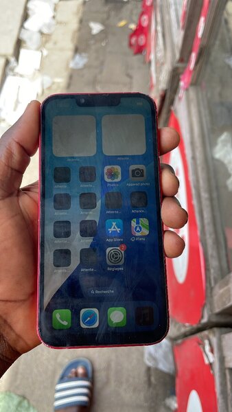 iPhone 13