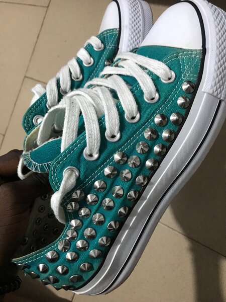Converse