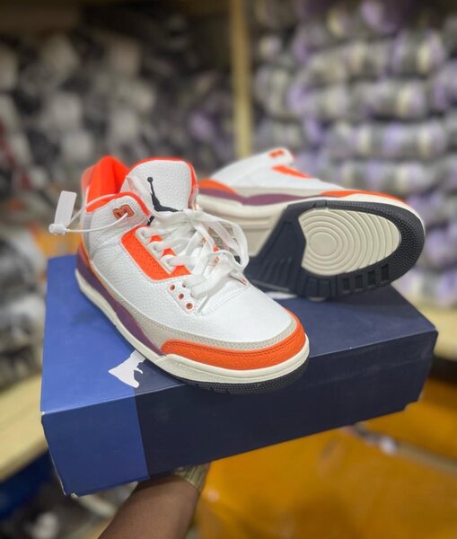 AJ 3 sneakers