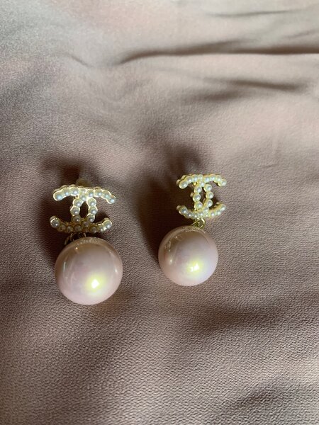Fashion earrings