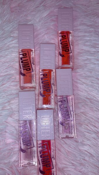Gloss à lèvres volumateur