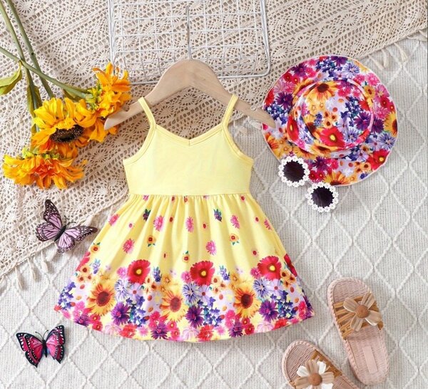 Robe avec chapeau