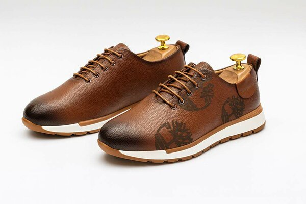 Sneakers en cuir pour hommes