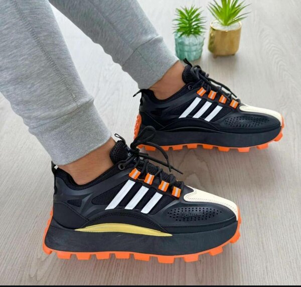 Paire Adidas gros semelle
