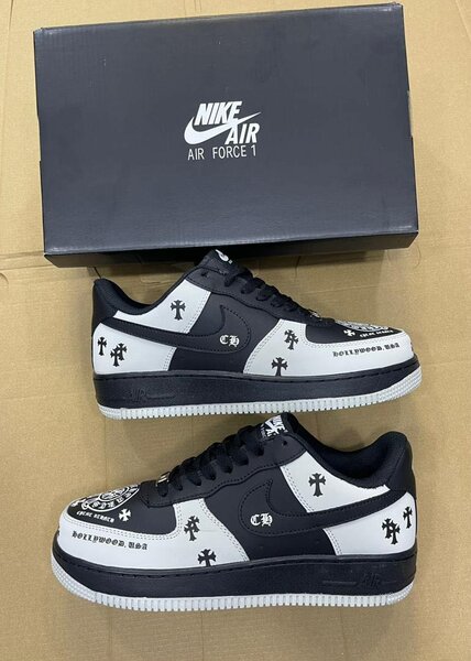 NIKE SB CLASSIC