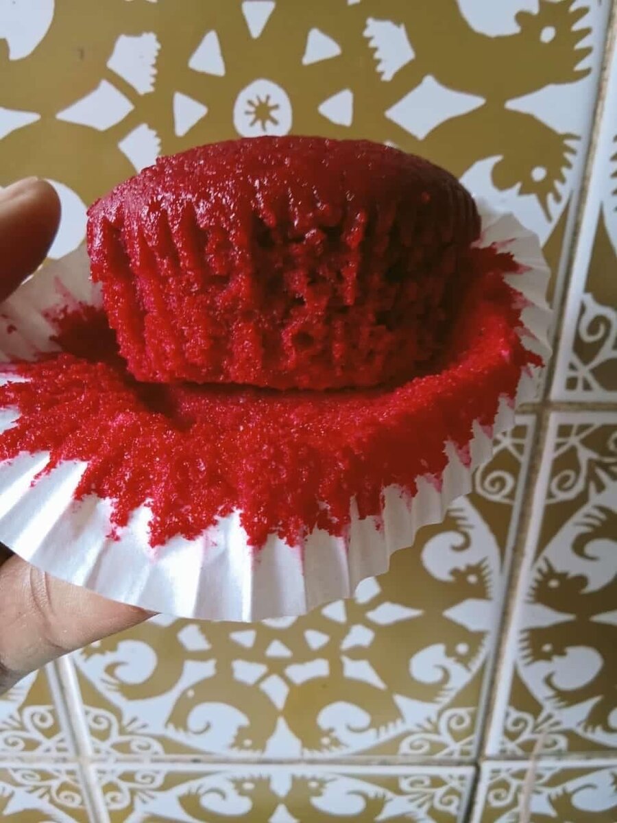 Cupcakes and cakes