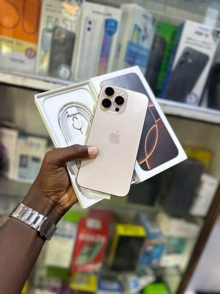 iPhone 16 pro max