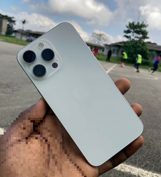 iPhone 15 Pro Max