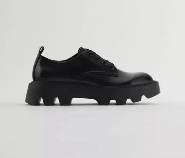 Chunky shoe