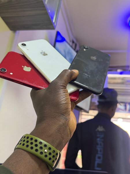 iPhone XR